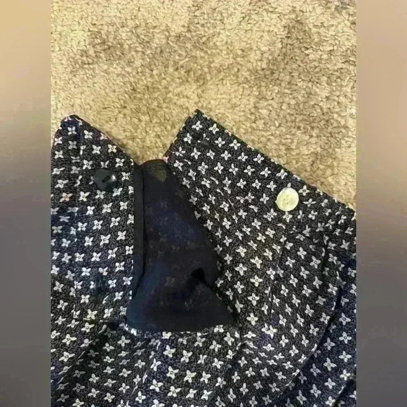 Women’s Petite Talbots Pants - Picture 4 of 6